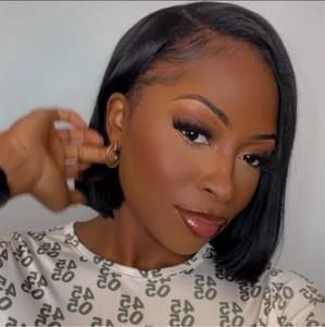 Meet your Posher, Becca